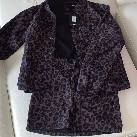 Skirt set - Picture 1 of 2